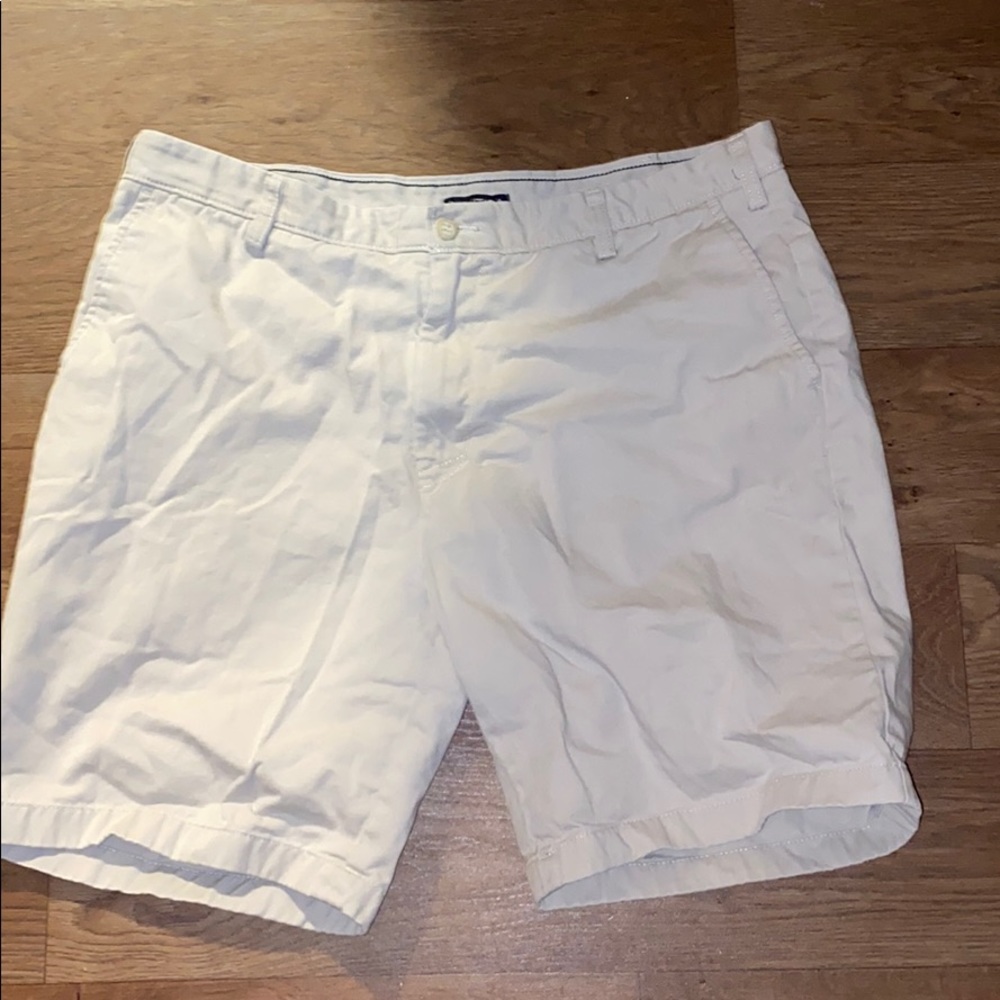 big cargo shorts that i don’t look good in.